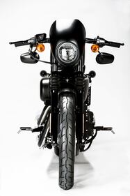 Harley-Davidson Iron 883 Special Edition S 17