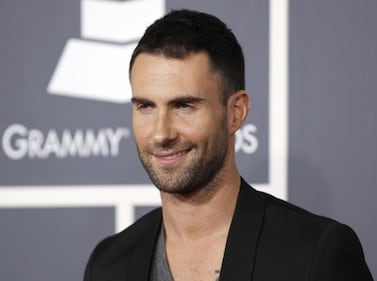 Adam Levine dei Maroon 5 nudo nel nuovo video 19