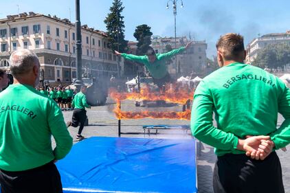 Le celebrazioni per il 162° anniversario della costituzione dell'Esercito Italiano 4