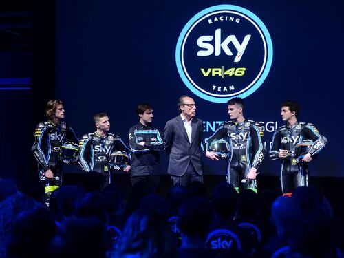 Il team di Rossi si sdoppia e sfida la Moto2