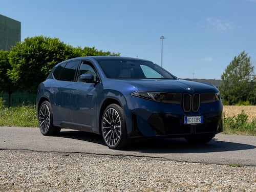 BMW iX3: la Neue Klasse è arrivata, e cambia tutto