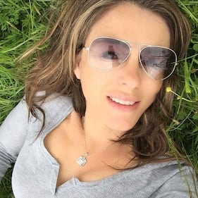 Liz Hurley sexy su Instagram 21