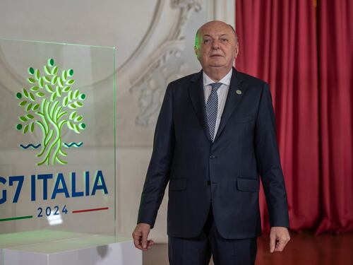 Il G7 spegne il carbone. "Lo stop entro il 2035"