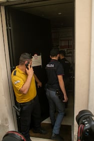 Dai sotterranei fanno un buco ed entrano da Bulgari: bottino di 500mila euro 10