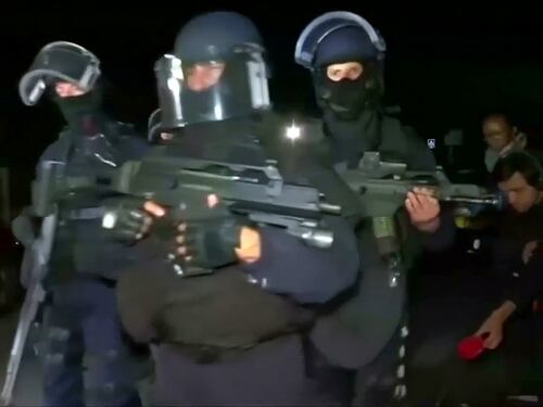 Fermate tre persone vicine al killer di Parigi