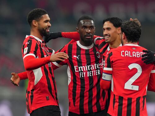 Il Milan gioca a tennis contro il Sassuolo. Tra i rossoneri tutti promossi, tranne uno