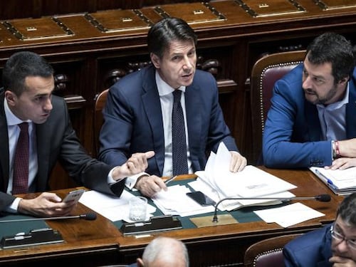 Populismo, populisti e la nuova politica nell'era degli slogan urlati