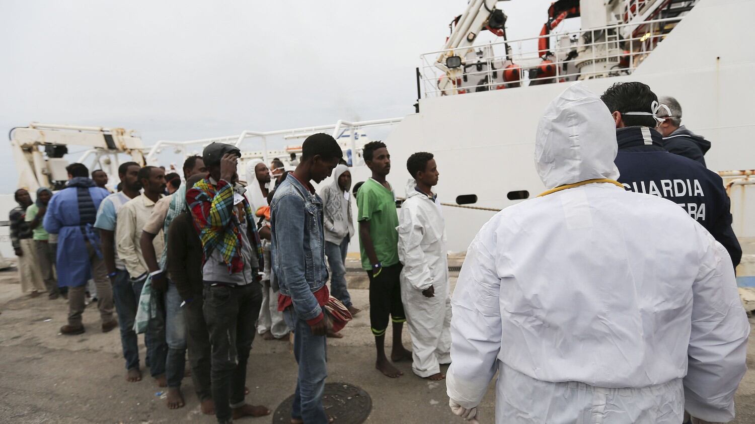 Dalla Libia la bomba sull'Italia: 360mila immigrati in partenza