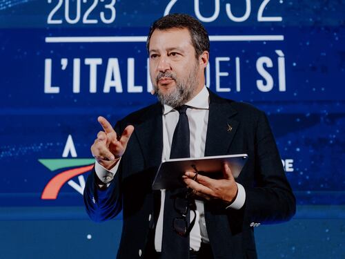 Caos treni, Salvini conferma: "L'azienda non lavorerà più con Fs"