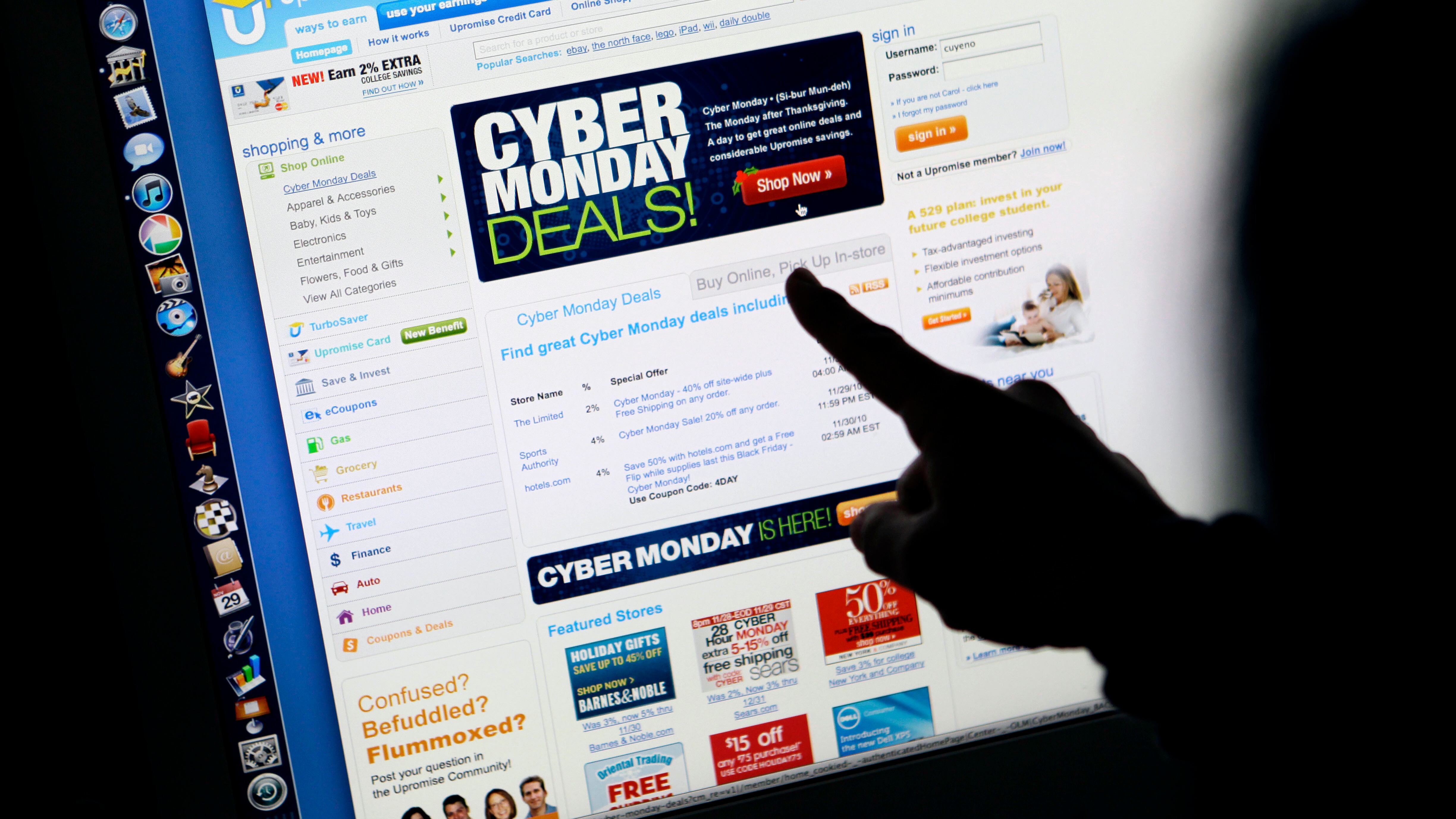 È il Cyber Monday. Dallo smartphone all'asciugacapelli: tutte le offerte da non perdere