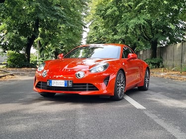 Alpine A110 GT: guarda la gallery della Gran Turismo super leggera  2