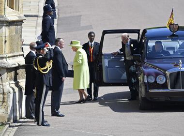 Royal Wedding: colori accesi per Elisabetta 1