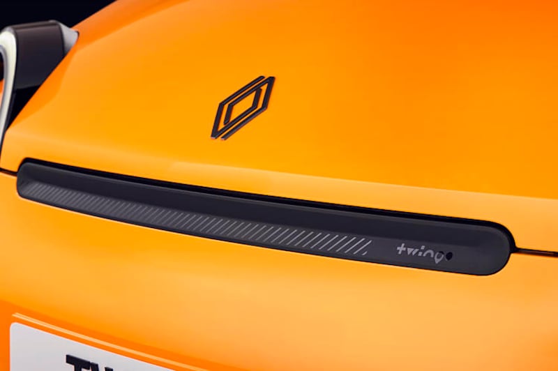 Nuova Renault Twingo E-Tech: guarda la gallery 3