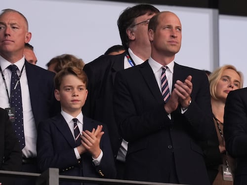 Il principe George frequenterà Eton: perché non infrangere la tradizione potrebbe essere la scelta migliore