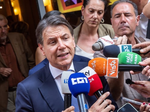 La "contessa" e le sue reazioni molto poco nobili