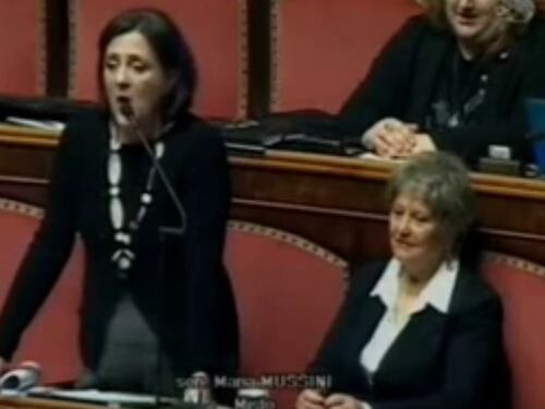 Blasfemia della senatrice Mussini: "Gesù non aveva un padre naturale"