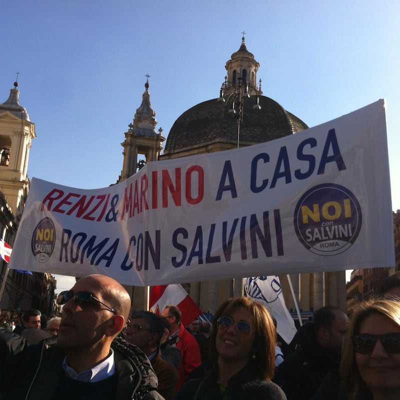 La piazza di Salvini 14