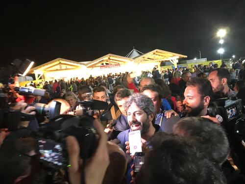 Continuano le purghe degli squadristi a 5 Stelle: "Giornalisti stupratori"