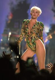 Miley Cyrus, le foto sexy 21