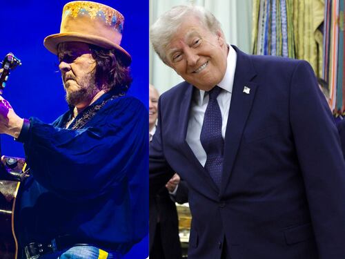 "Il Nobel per la Pace? Datelo al popolo di Lampedusa, basta che non finisca a Trump": Zucchero punge il presidente USA