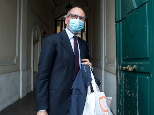 La bomba di Letta scuote il governo: "Adesso lo ius soli". No del centrodestra