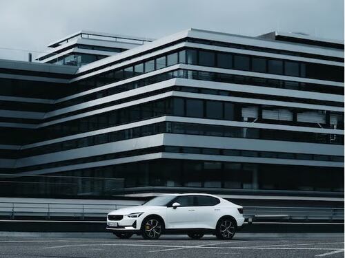Aperti gli ordini per la Polestar 2 MY24