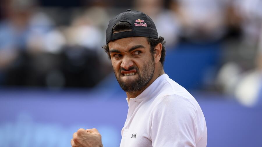 Atp Stoccarda, Berrettini vince il derby con Musetti e vola in finale