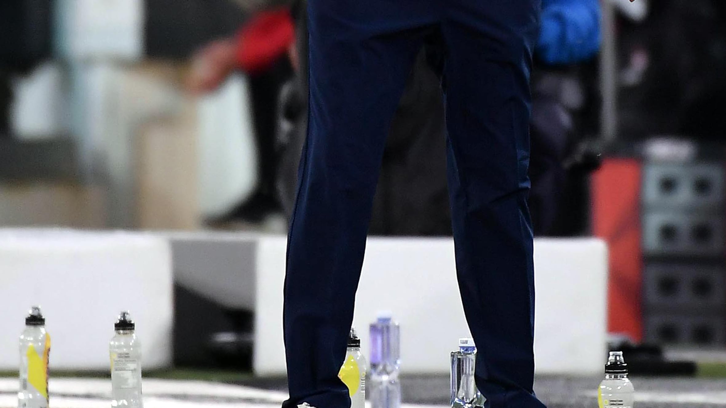 Sarri tra match ball, braccino e "il campionato più difficile della storia"