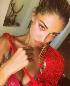 Belén Rodriguez e il selfie è sexy 9