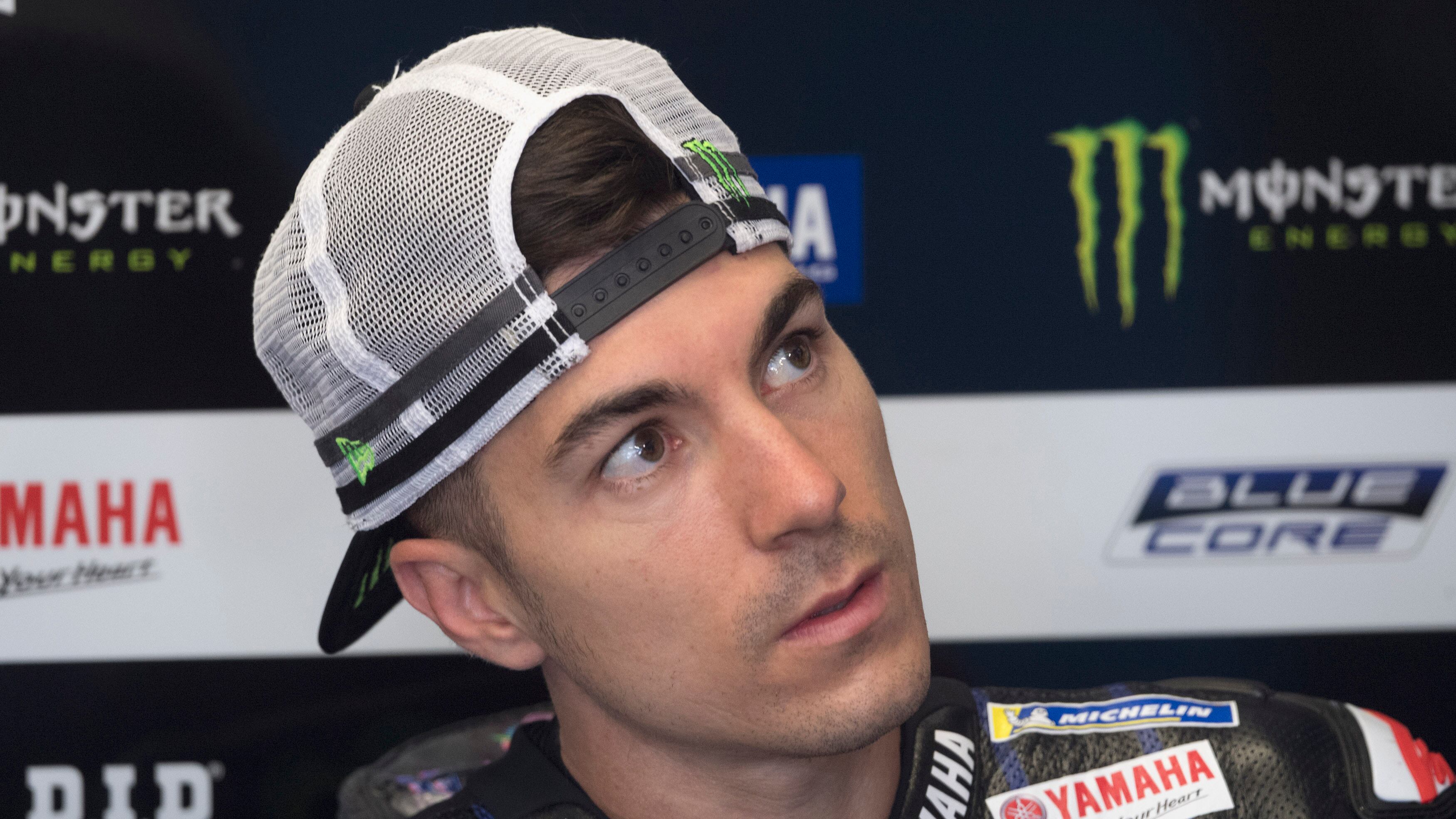 "Ha sabotato la sua moto". Le accuse choc della Yamaha a Viñales