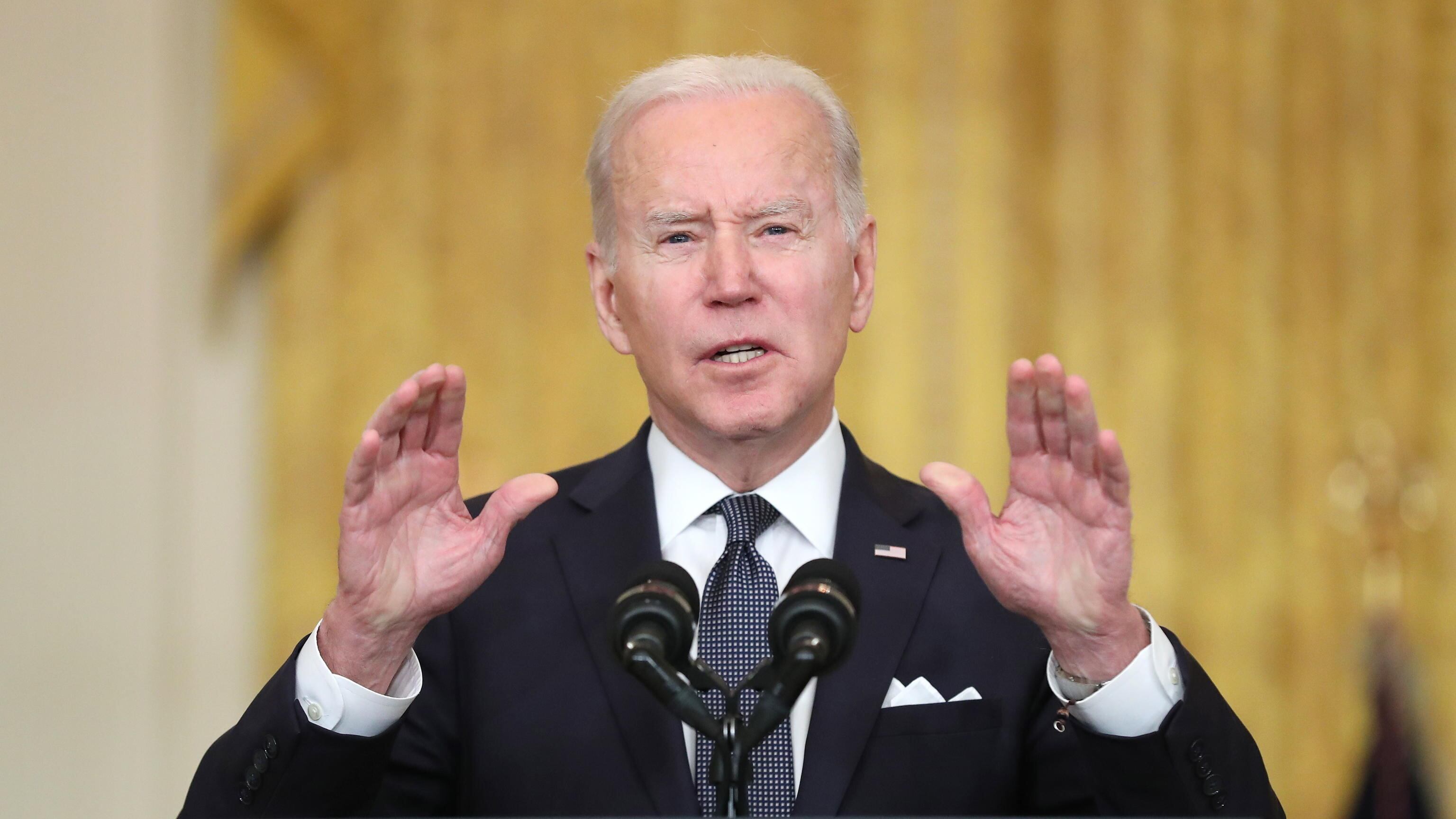 Ucraina, Biden: "L'invasione russa è un rischio concreto, pronte sanzioni"