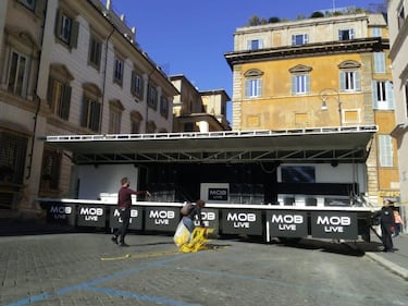 Il palco delle sardine 2