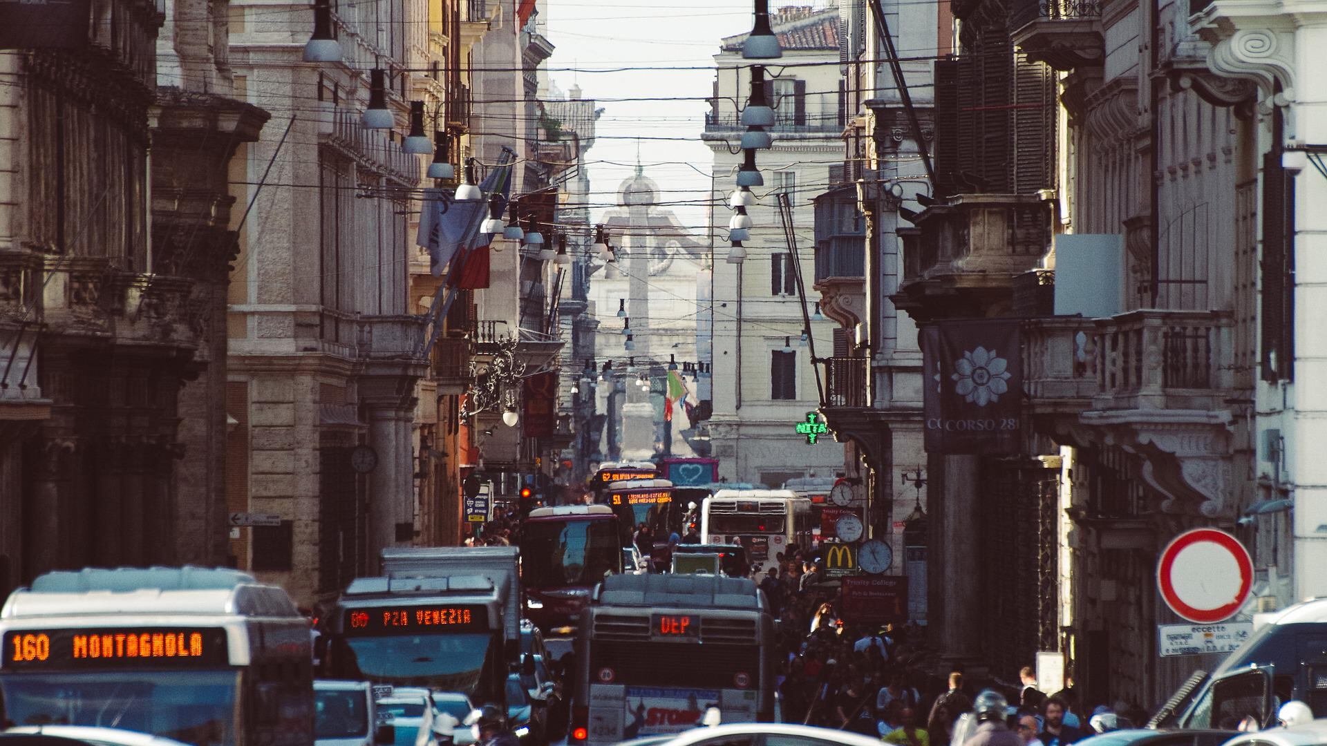 Trentacinque minuti al giorno per il parcheggio. Zone e orari da evitare