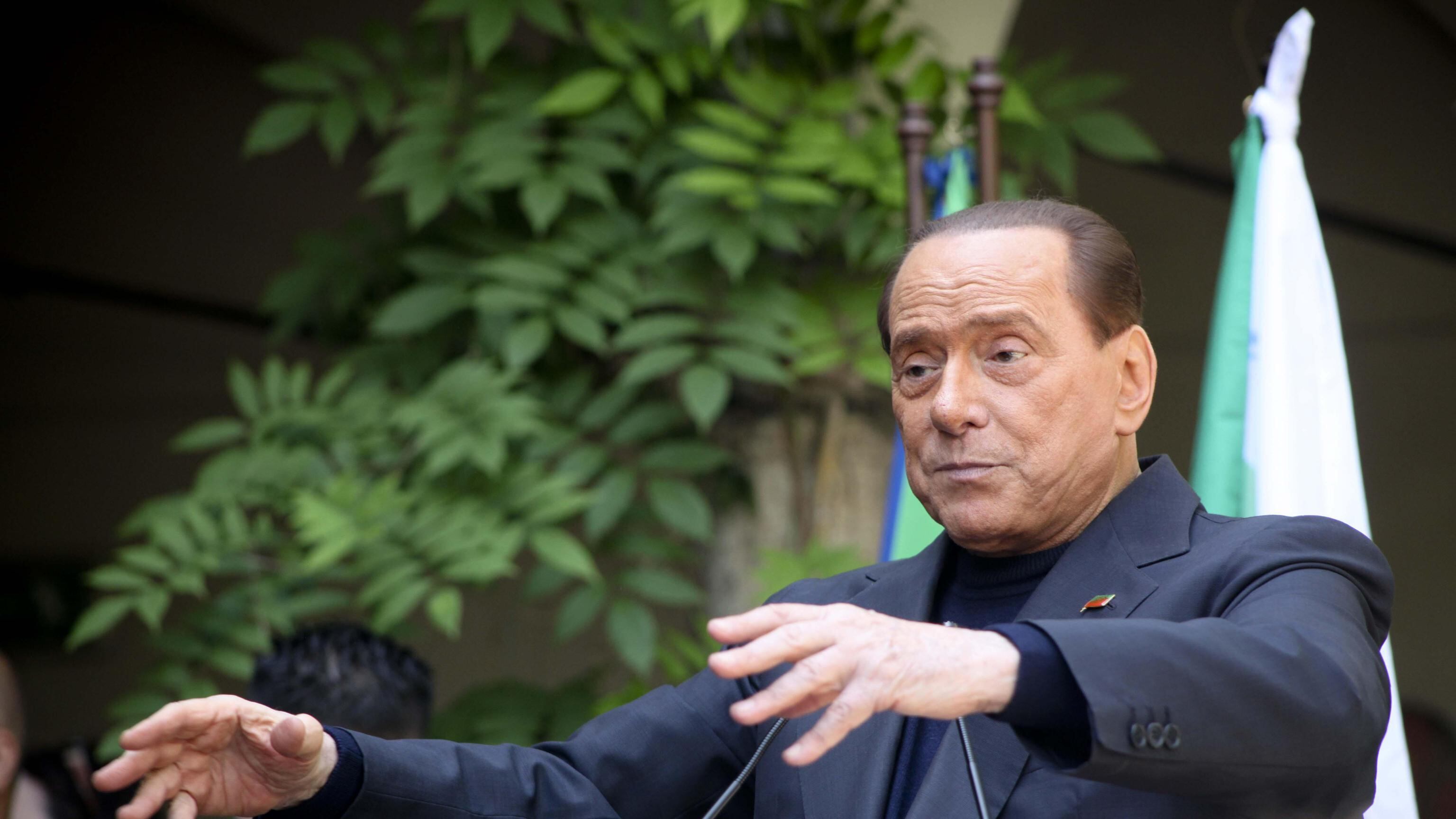 Berlusconi: "Complotto contro di me? Lo sapevo e lo dissi"