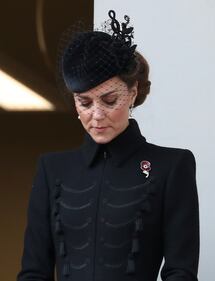 I reali inglesi durante Remembrance Day 2