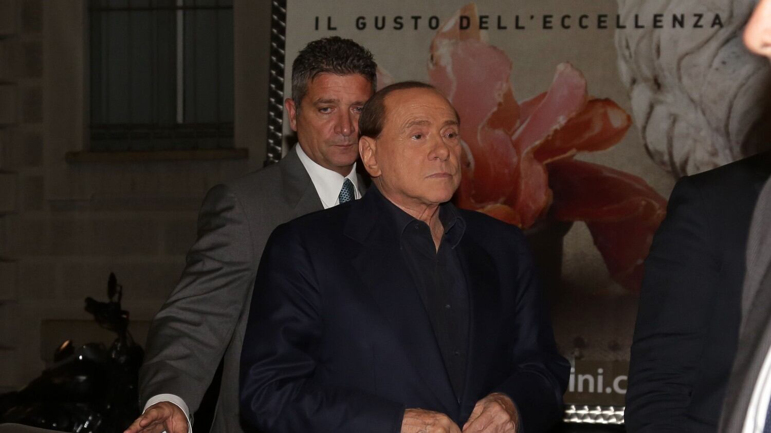 Berlusconi: "Stadio a Portello? Immagino prevarrà l'affetto per San Siro"