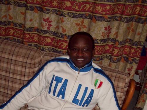 L'appello dell'imprenditore senegalese: "Africani non venite in Italia"