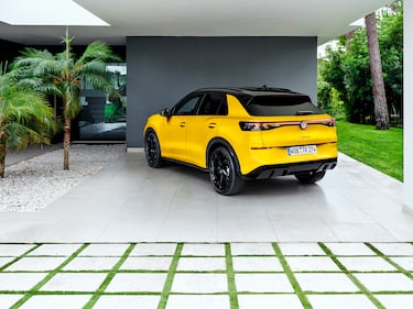 Nuova Volkswagen T-Roc, primo contatto: guarda la gallery 11