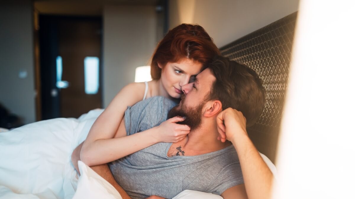 Libido femminile: cosa la influenza e come aumentarla