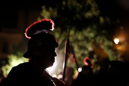 Un figurante vestito da centurione romano, a Malta