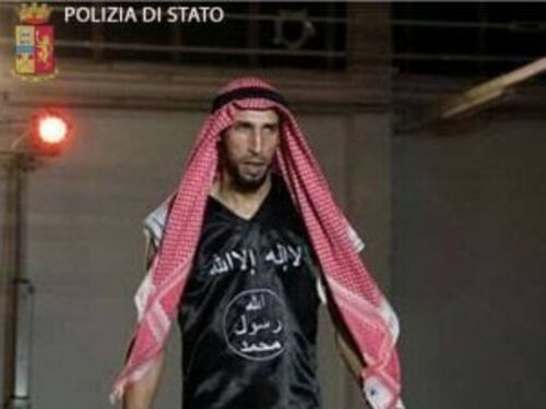 Il pugile dell’Isis è stato scarcerato. Ma il Marocco (per ora) non lo rivuole