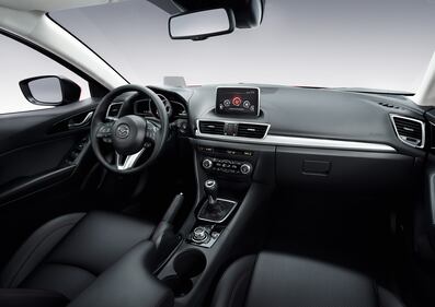 Nuova Mazda 3 4