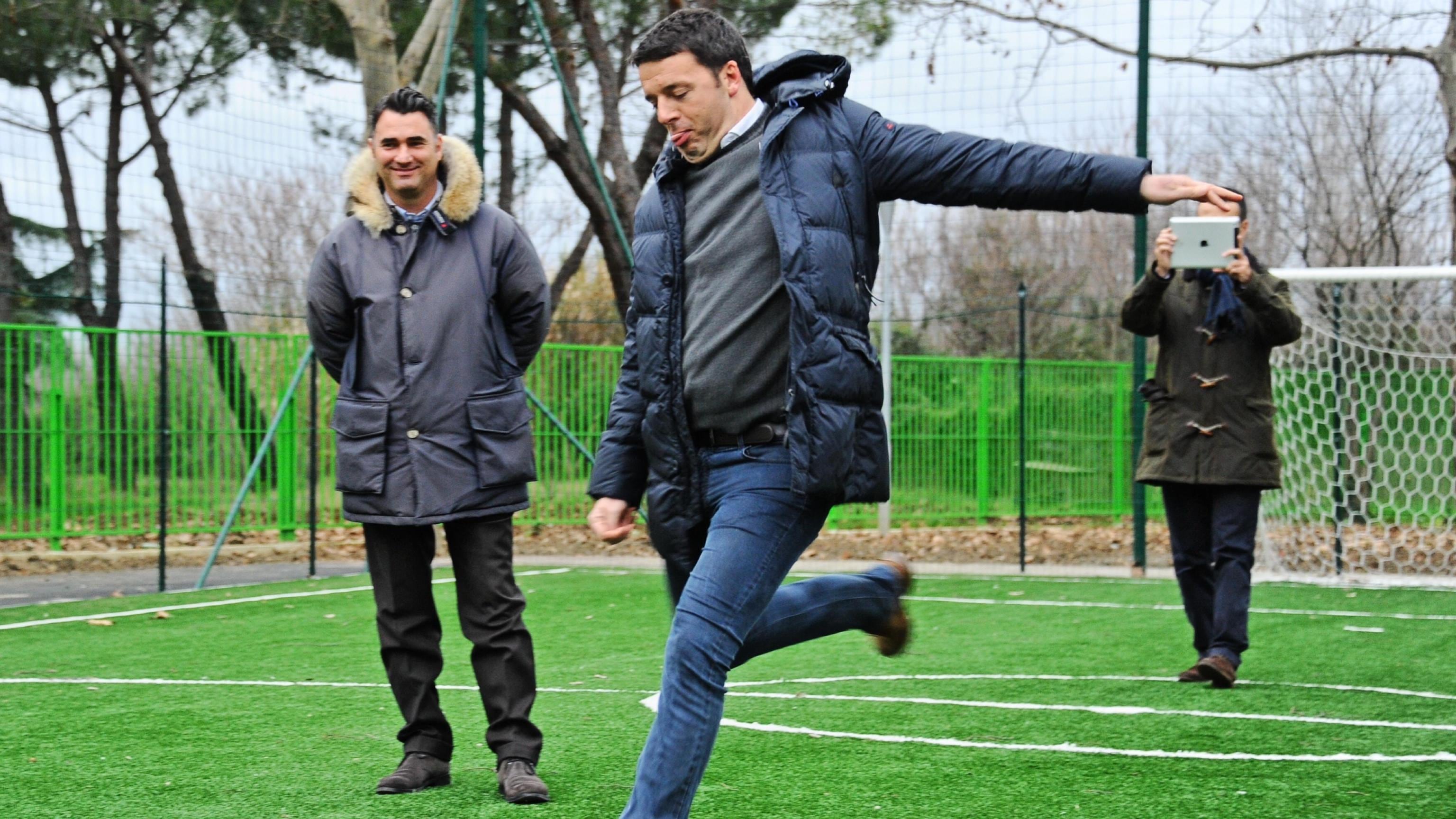 Il giudizio su Renzi arbitro: "Fermezza impressionante ma atleticamente è lento"