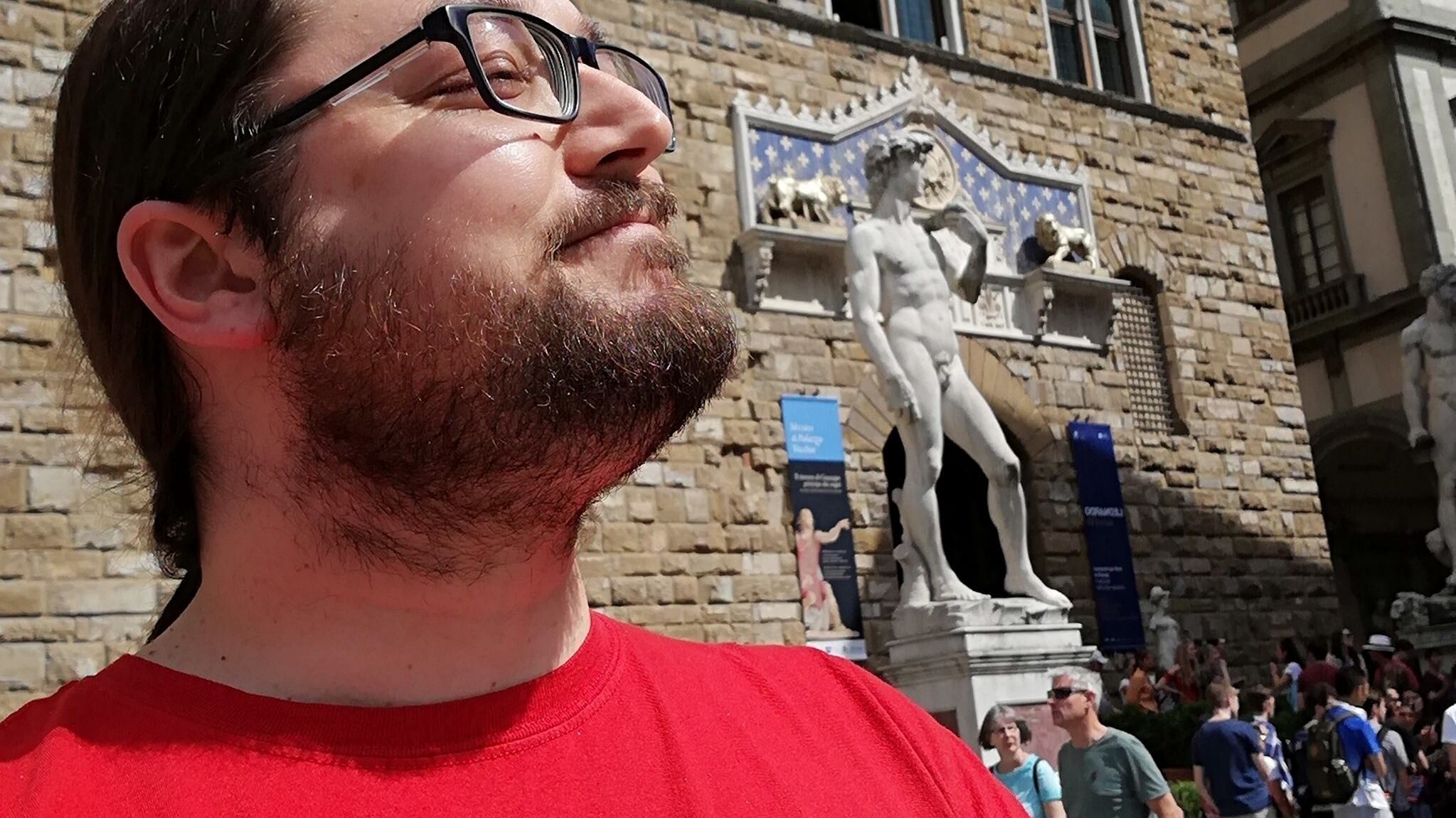 Professore bestemmia in protesta al governo: sospeso. "Ritorsione della destra"