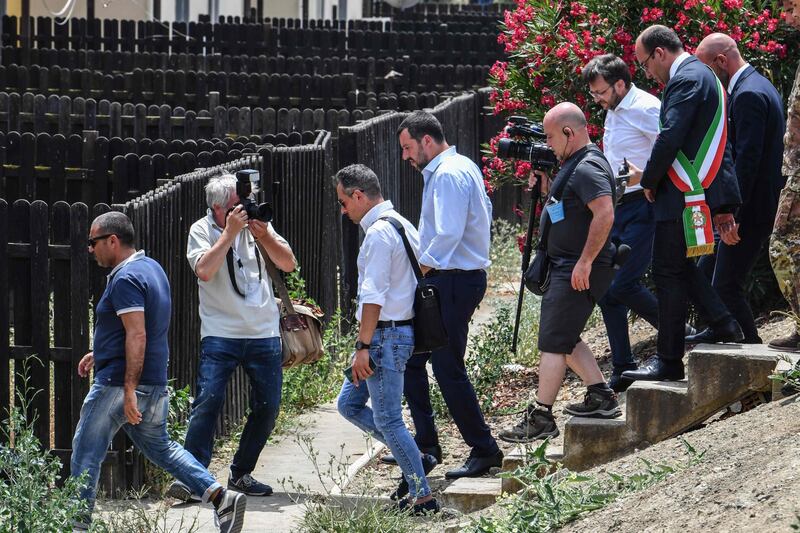 Il cara di Mineo chiude i battenti, Salvini: "Qui vince la legalità" 12