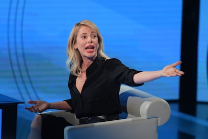 Alessia Marcuzzi, le gambe più lunghe della televisione italiana 21