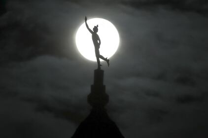 Le immagini della Superluna 10