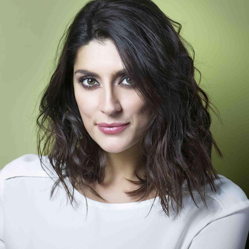 Elisa Isoardi senza reggiseno: foto 7