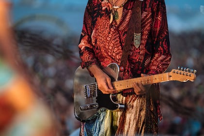 Jovanotti scatenato al Jova Beach Party 7