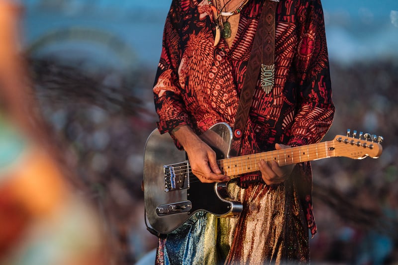 Jovanotti scatenato al Jova Beach Party 7